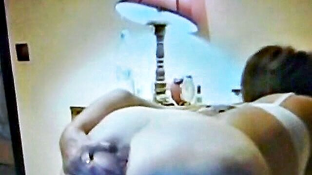 amateur, big butt, doggy style - granny 70yo fuck show