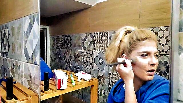 Sara Bell, Sara - behind the scenes with sara bell and capitano eric in xxx hd videos