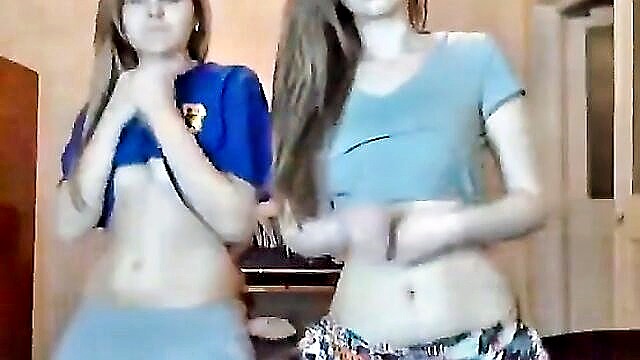 xxx sexy video of young girls showing off their hot bodies on webcam : webcam