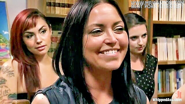 Akira Raine, Annika Amour, Gia DiMarco, Iona Grace, Julia Ann, Missy Minks - american milf humiliation   lori lansing xxx new porn