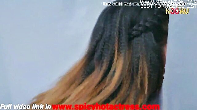 House wife - hot indian housewife indulges in sensual oral pleasure in full hd