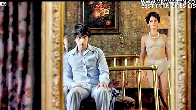 erotic movie mom and son : Mom XXX