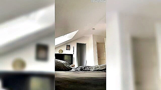 german milfs naughty solo play captured on hidden camera : Do The Wife