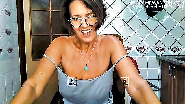 lukerya webcam show : Pawg