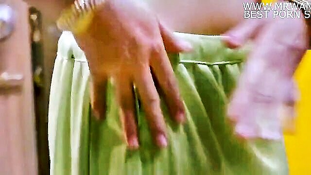 Experience the sensual allure of an Indian milf with a tight pussy in a full-length HD sex clip, showcasing desi chudai and mature cougars from Xxx Com Video HD.