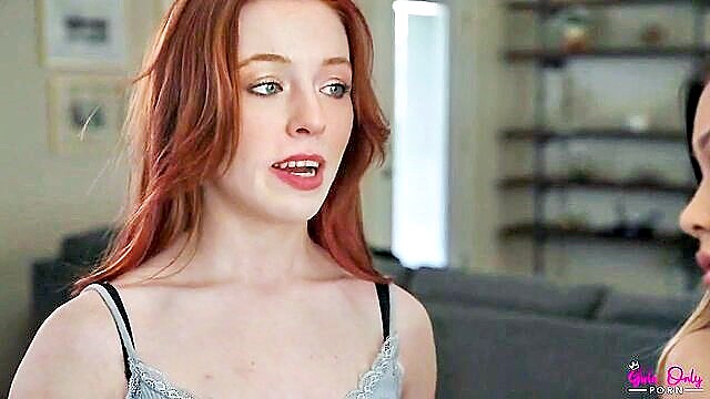 Lulu Chu, Serene Siren - lesbian love between petite women