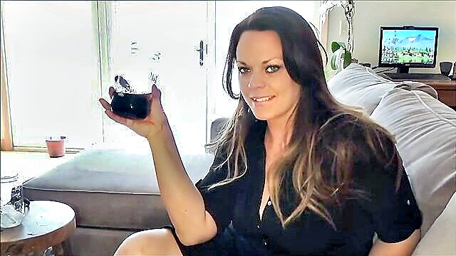 Diane Andrews, Diane - diane andrews seduces you