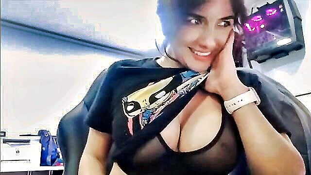 big tits, brunette, amateur - leanns big boobs