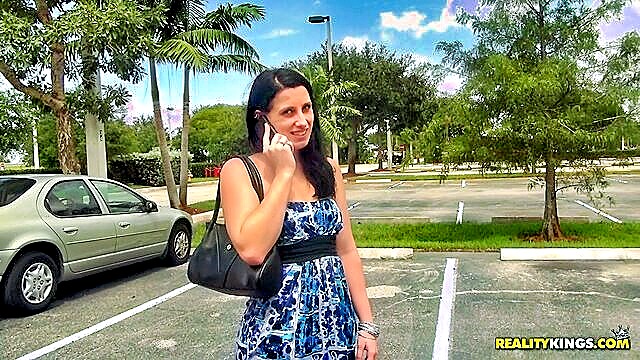 Naughty Nikki - naughty pleasures on the city streets   nikki enjoys pussy pleasure RealityKings, Street Blowjobs