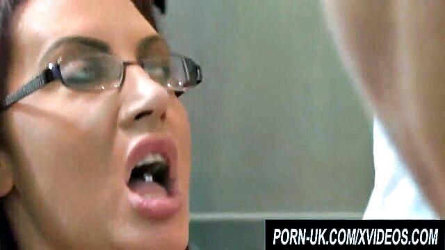In this steamy video, a seductive stepmom flaunts her ample bosom and voluptuous derriere, engaging in explicit action.