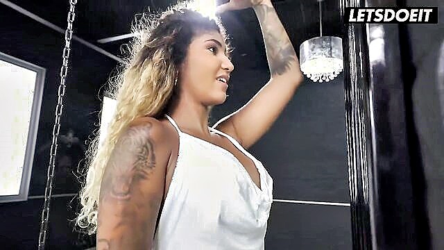 venus aphrodite a spirited latina ventures for intense anal sex with a black bbc : Her Limit