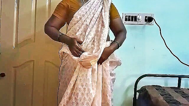 andhra pradesh arunachal pradesh assam bihar chhat, mizoram nagaland odisha punjab rajasthan sikkim ta, jammu kashmir jharkhand karnataka kerala madhya pr - indian milf mallu aunty shares intimate selfie and sensual pleasure with her father in law