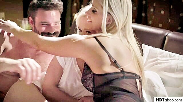 Elsa Jean, Charles Dera - elisa jean and india summer threesome Pure Taboo