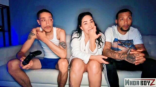 Queen Rogue, Queen - slutty stepmom queen rogues wild ride in xxx movies Whoaboyz