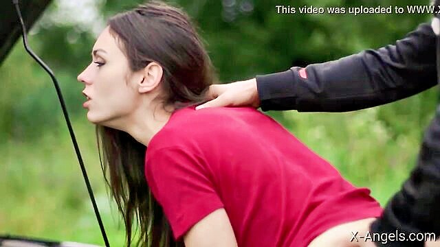 Arwen Gold - hot hindi xxx video   arwen golds outdoor adventure X-Angels.com