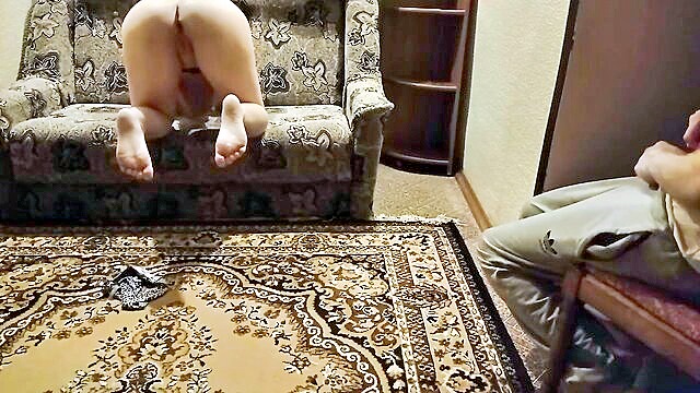 wait for hot redhead slut in homemade cuckold video : ForgetYourWife