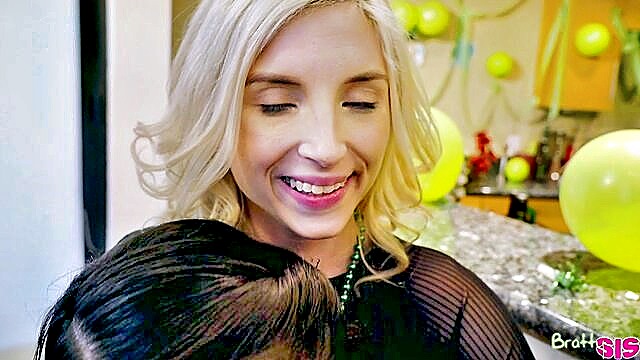 Piper Perri, Jericha Jem - piper perri pov Nubiles Porn