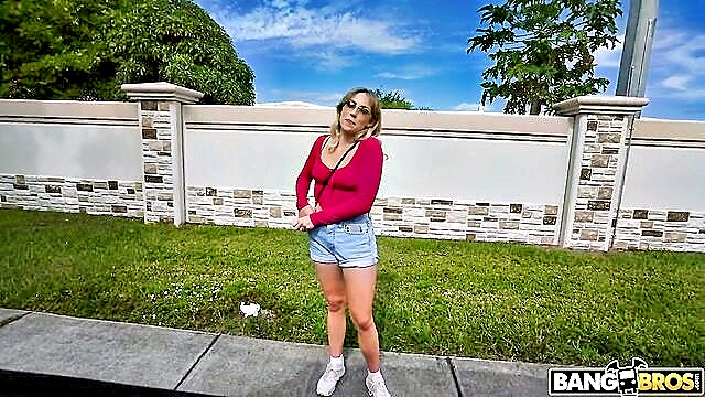 Stella Elle, Jay Bangher - stella elle facial BangBros