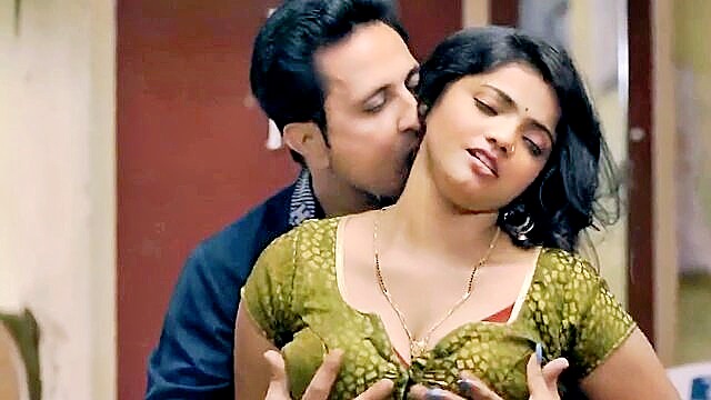 Kanakpramanik - first time indian college girls