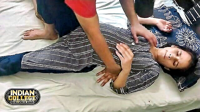 indian college girl seduces teacher : Sources