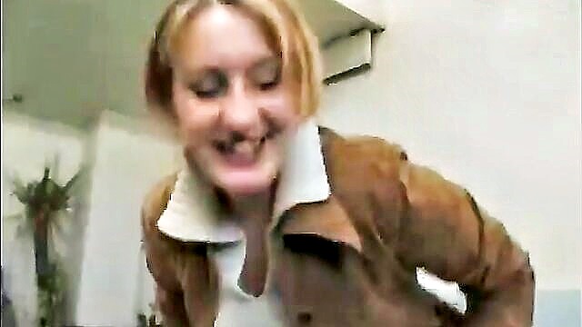 chubby blonde mature undressing : All Adult Pass