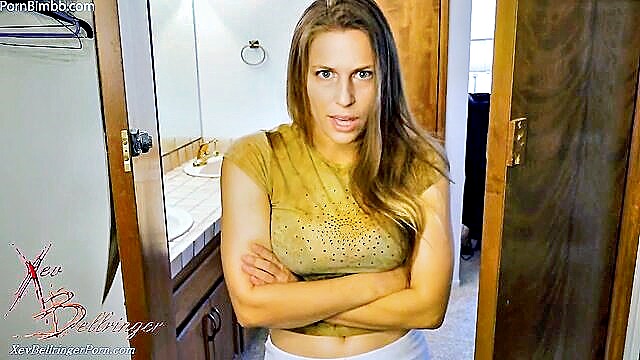 Xev Bellringer - xev bellringer lesbian