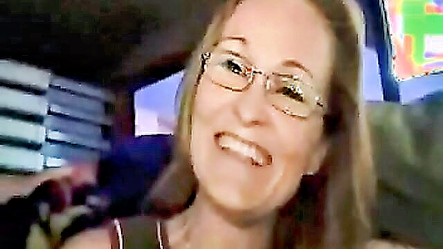 pussy fisting, back seat, mature wife - mature wife pussy fisting