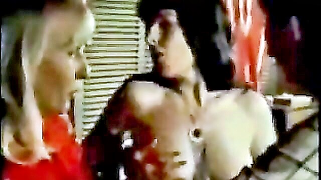 all natural standing fuck : Diamant Video