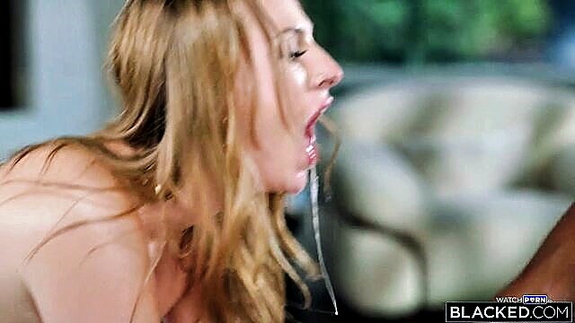 Hollywood Cash, Angel Youngs - angel youngs big tits