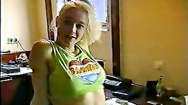 deutsch teen cum on face : Seventeen