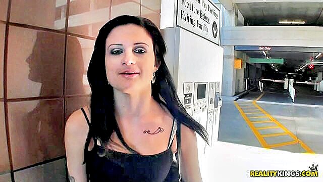 Annika Amour, Romeo Price - annika amour porn video RealityKings