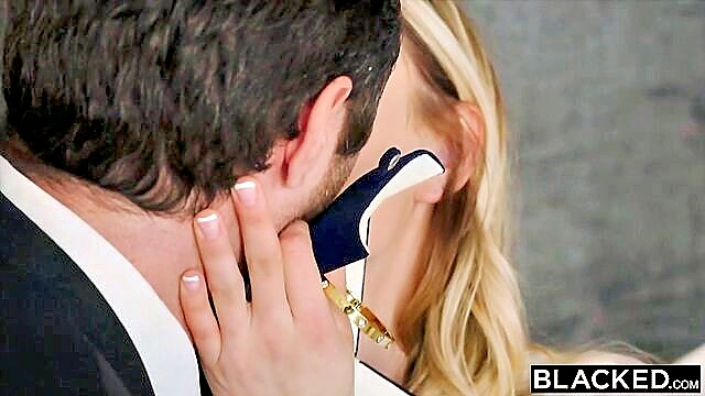 xx video, xxx video, naomi swann - naomi swann deepthroat