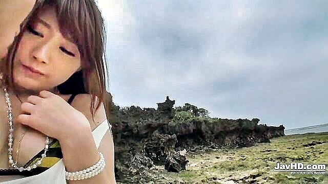 king dick, sucking dick, dick out - mayuka akimoto bj