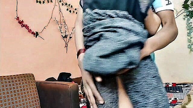 Neha Sharma, Varun Sharma - desi maid sex video