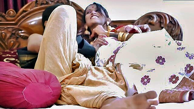young indian couple rough sex : Desi Papa