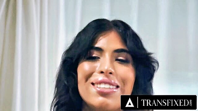 Avery - avery lust big facial Transfixed