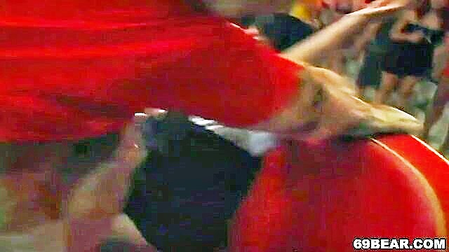 cfnm orgy with facial and group sex action : Dancing Bear