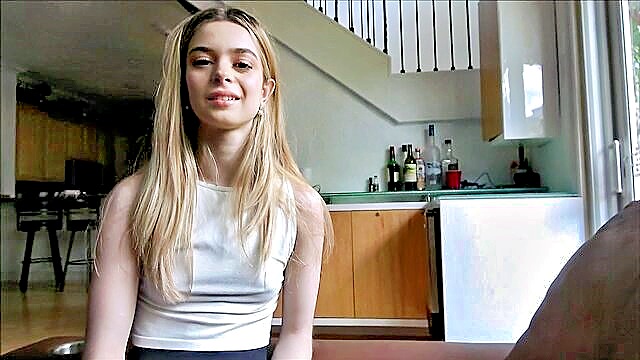 molly little, molly, blonde - molly little solo video