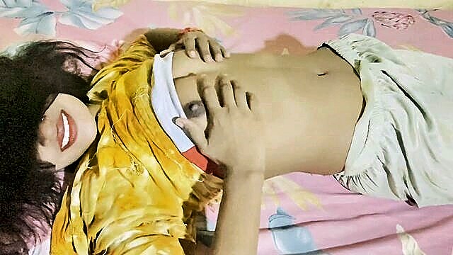 asian teen, 18 year old indian girl, 18 tight pussy - indian bhabhi sex video