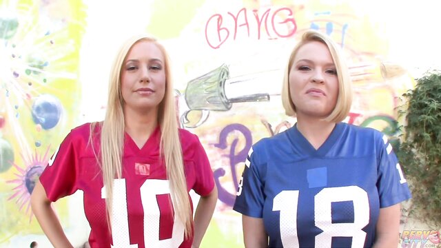 milf, big tits, all sex - blonde milf threesome