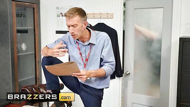 brazzers, pornhjb, facial - glory hole side fuck