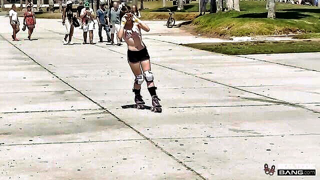 Juniper Ren - juniper ren skating show