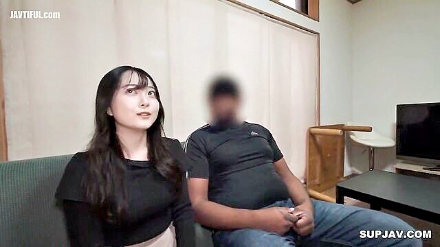 petite gir, petite girl, petite girlfriend - petite girl gets cum on face