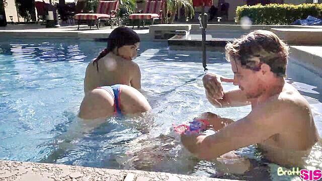Savannah Sixx - savannah sixx tight pussy BrattySis