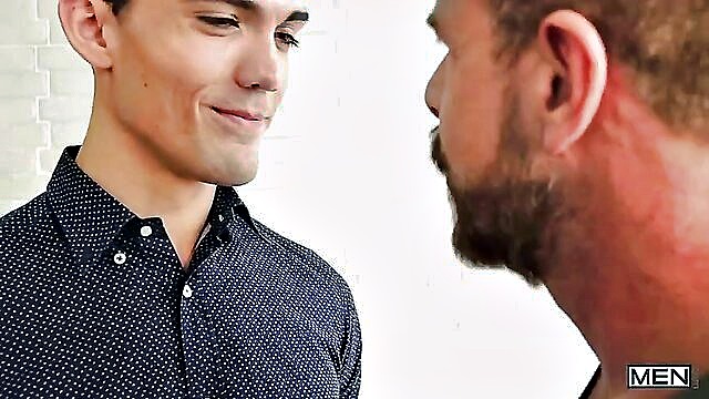 stud, blowjob, 2 gay - luke tyler blowjob