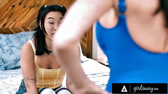 Reagan Foxx, Kimmy Kimm - reagan foxx fingering Girlsway