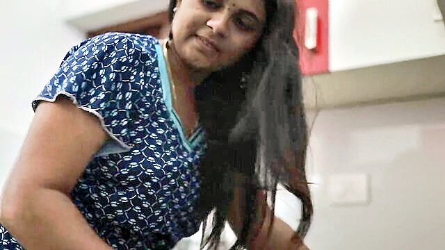 mallu couple doggy sex : Vaigavarun45