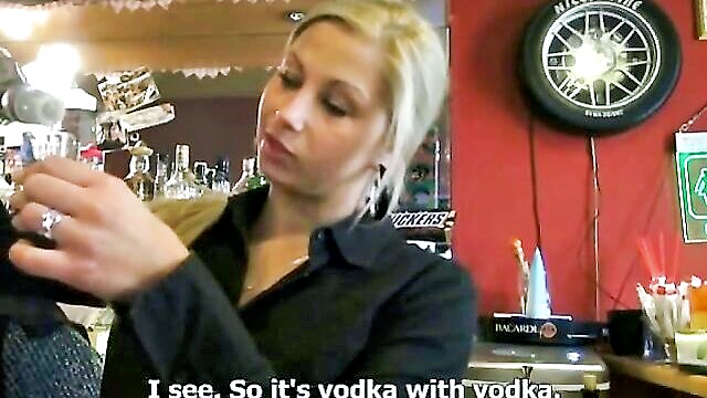 blonde babe sucks cock : Czech AV