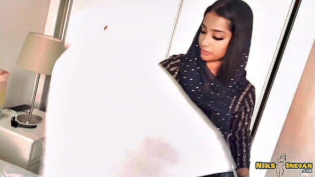 yasmina khan, indian web series, indian - indian dinky impales