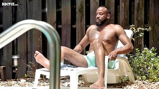 Jovan Jordan, Natalia Queen - jovan jordan big cock BBC Pie